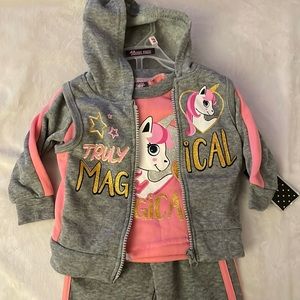 3 pc sweatshirt outfit